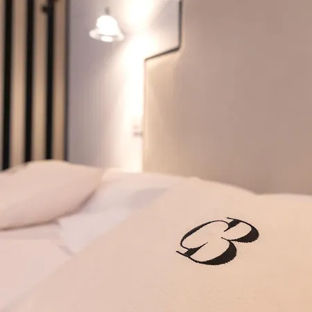 Casa Barbieri Boutique Borgo Pio Апартаменты *